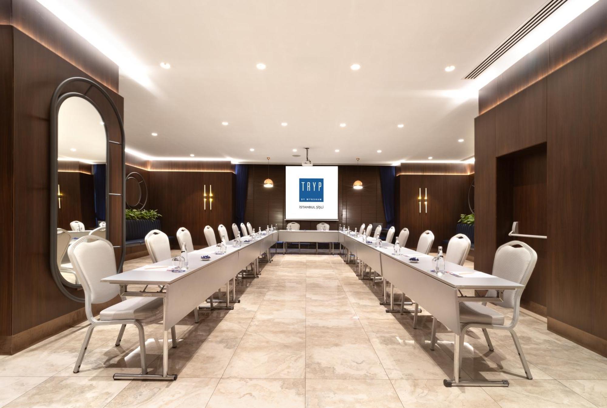 Tryp By Wyndham Istanbul Sisli Hotel Zewnętrze zdjęcie